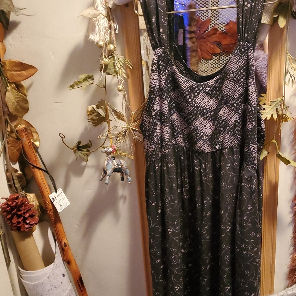🦋❤️Rare Vintage Batik Dress